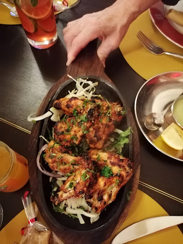 Taj Mahal Étterem - Vendéglátás