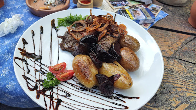 Régi Idők Udvara Skanzen és Étterem - Vendéglátás