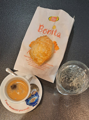 Comentarii opinii despre Bonita Látványpékség