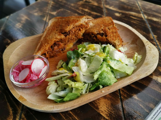 Opinii despre Kupak Bar & Bistro în Budapest - Vendéglátás