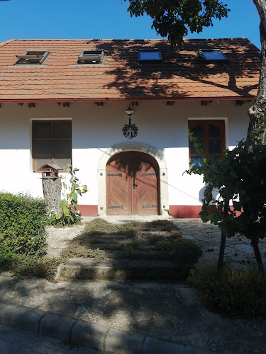 Szarkafészek Borház - Biatorbágy