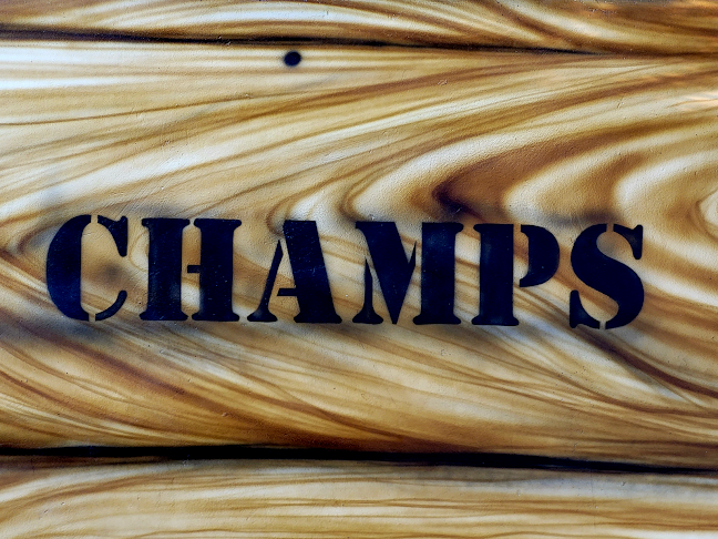 Opinii despre Champs Söröző în Szolnok - Vendéglátás