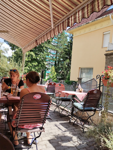 Grillkert Házias Étterem