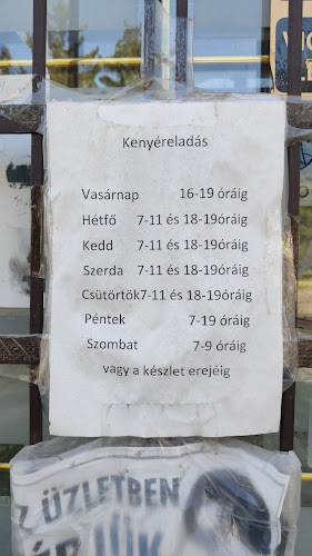 Comentarii opinii despre Toronyi Sütőipari Kft.