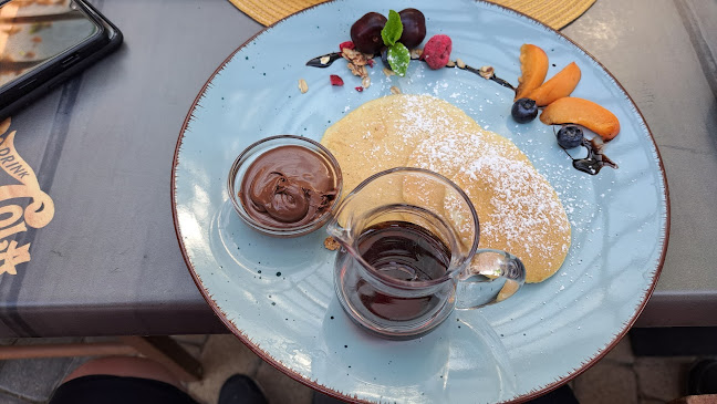 Opinii despre Aquatic Koktél Bár & Reggeliző în Balatonboglár - Vendéglátás