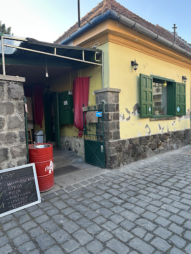 Opinii despre Platni Bistro în Szentendre - Vendéglátás