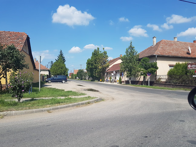 Opinii despre Fecskefészek Büfé în Forráskút - Vendéglátás