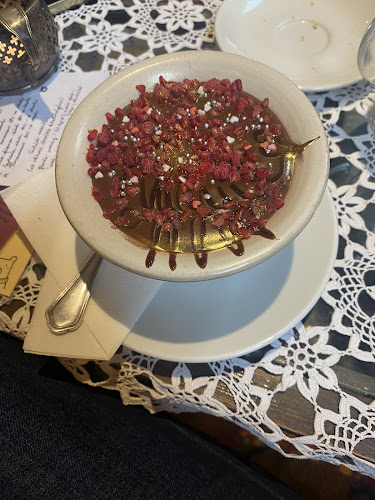 Opinii despre Rengeteg RomKafé - avagy Míves 3.0 în Budapest - Vendéglátás