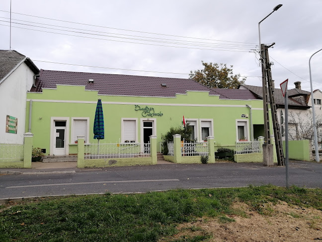 Borostyán cukrászda - Tapolca