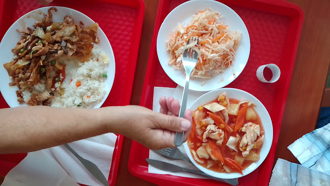 Opinii despre Szerencse Wok în Tapolca - Vendéglátás