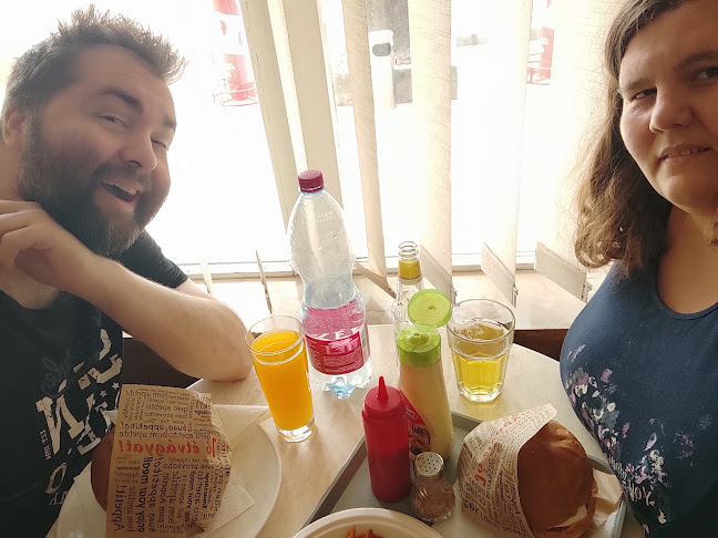 Nagykáta, Kossuth Lajos út 163, 2760