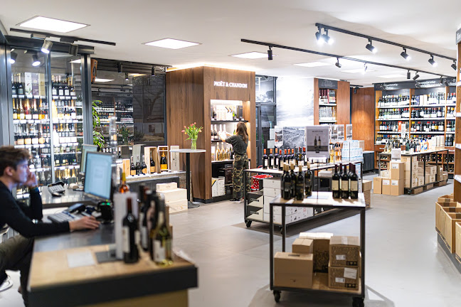 Bortársaság - Kossuth tér - Vendéglátás