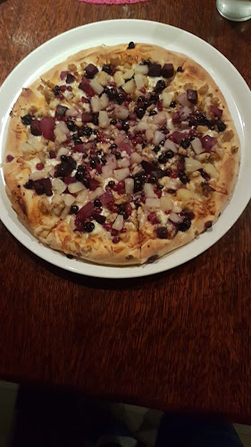 Piccolo Paradiso Pizzéria - Vendéglátás