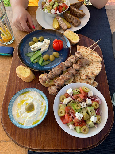 Opinii despre Taverna Görög Vendéglő în Orfű - Vendéglátás