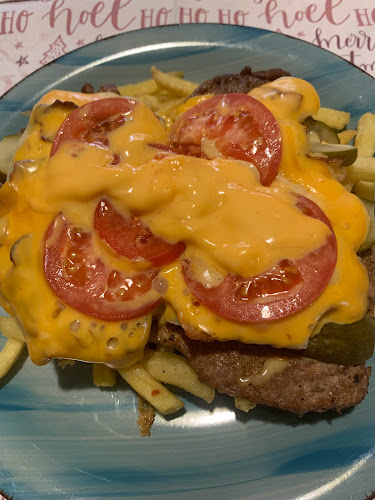 Comentarii opinii despre Jacky Presszó és Pizzéria