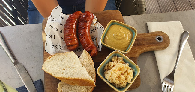 Opinii despre IKON Restaurant în Debrecen - Vendéglátás