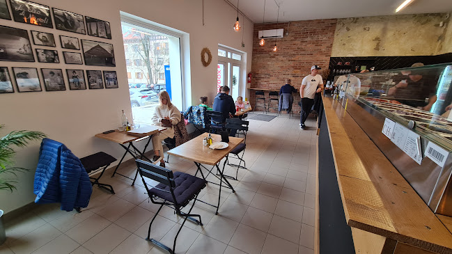 Dunakeszi, Verseny u. 22, 2120