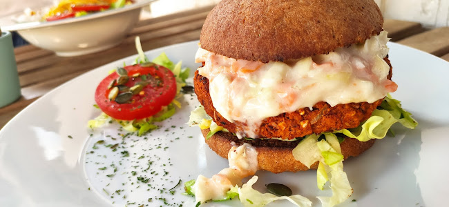 Pécs, Ferencesek utcája 4, 7621