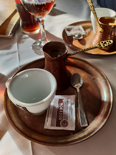 Comentarii opinii despre Corner Szerb Étterem