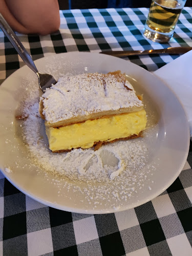 Kiskőrössy Halászcsárda - Vendéglátás