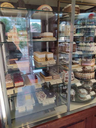 Mélykút, Tópart 40, 6449