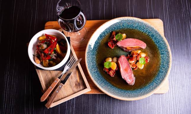 Opinii despre Random House Étterem în Mende - Vendéglátás