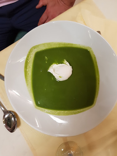 Koronakert Étterem - Vendéglátás