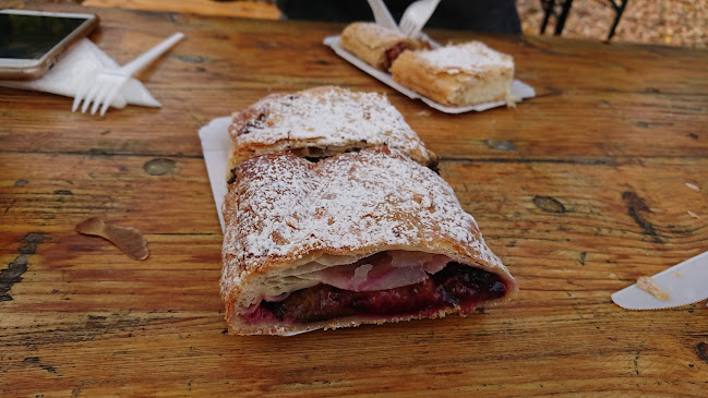 Monarchia Rétesház - Zebegény