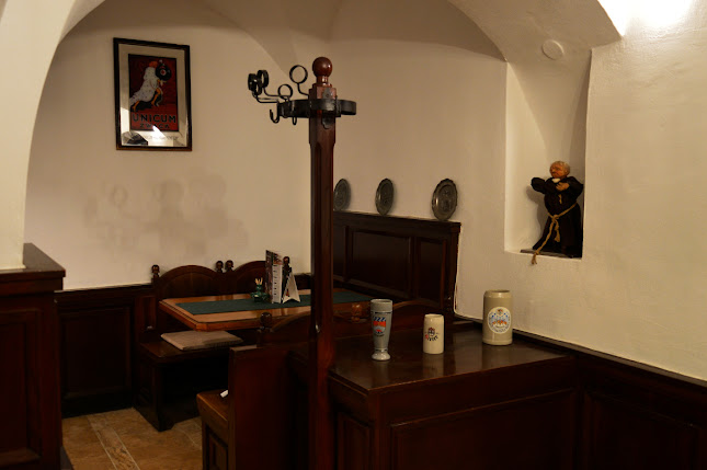 Comentarii opinii despre Ferences Étterem és Söröző