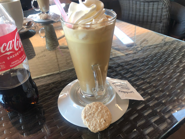 Sarokház Cukrászda - Poroszló