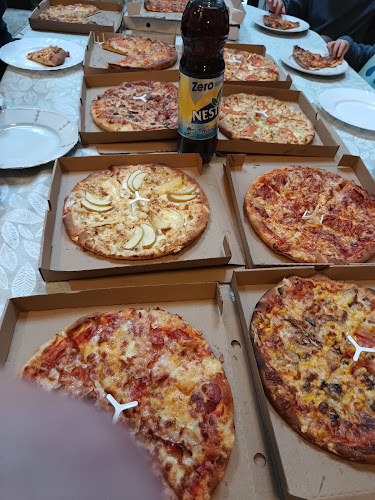 Opinii despre Venezia Pizzeria és Étterem în Solymár - Vendéglátás