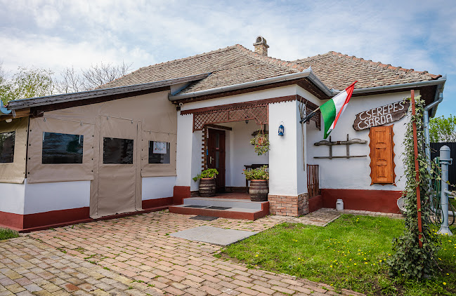 Opinii despre Cserepes csárda în Bihardancsháza - Vendéglátás