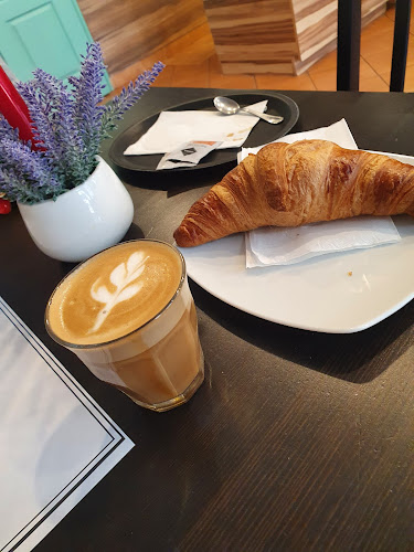 Julien Francia Kávézó - Budapest