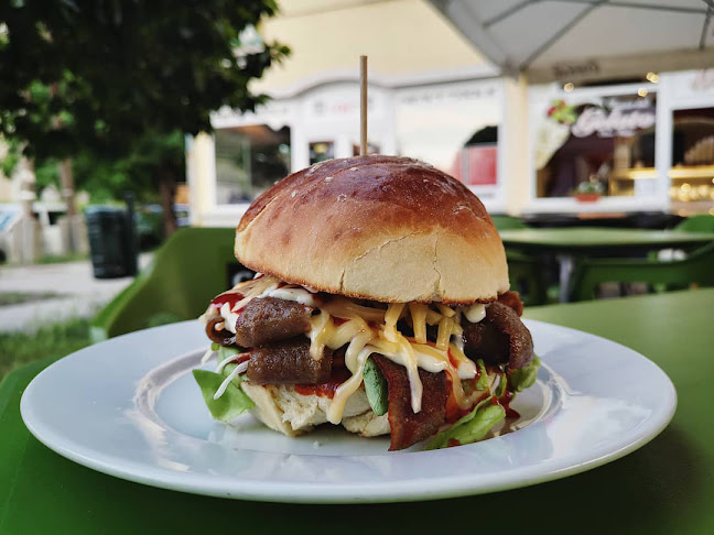 Comentarii opinii despre Montana kebab