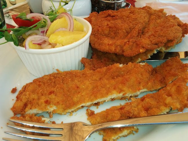 Puskás Söröző és Étterem - Vendéglátás