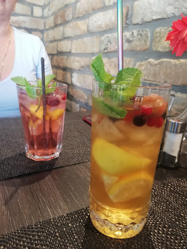 Random House Étterem - Vendéglátás