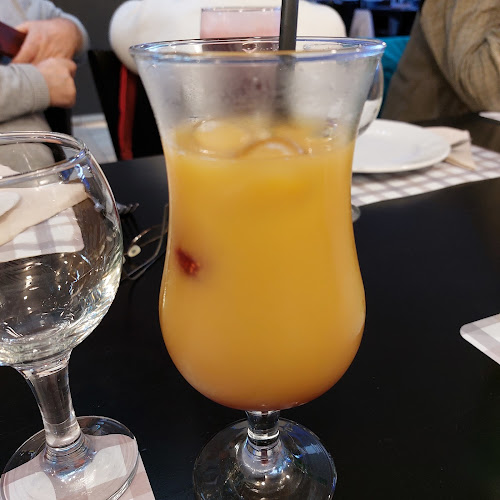 Dunaújváros, Hunyadi János u. 4/1, 2400