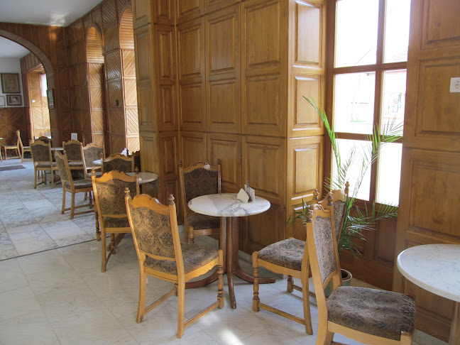 Comentarii opinii despre Talmácsi Cukrászat