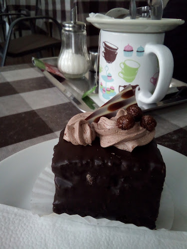 Comentarii opinii despre Téli Fagyi Cafe & Bistro