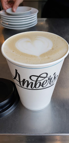 Comentarii opinii despre Amber's Bakery & Cafe