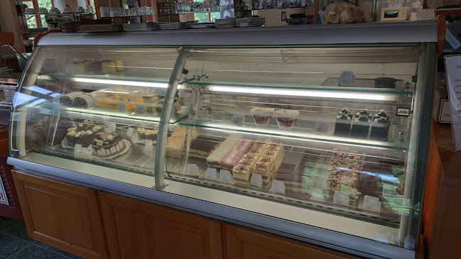 Comentarii opinii despre Heitzmann Cukrászda