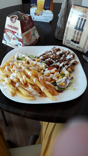 Comentarii opinii despre Bor & Bazsalikom Pizzéria, Étterem