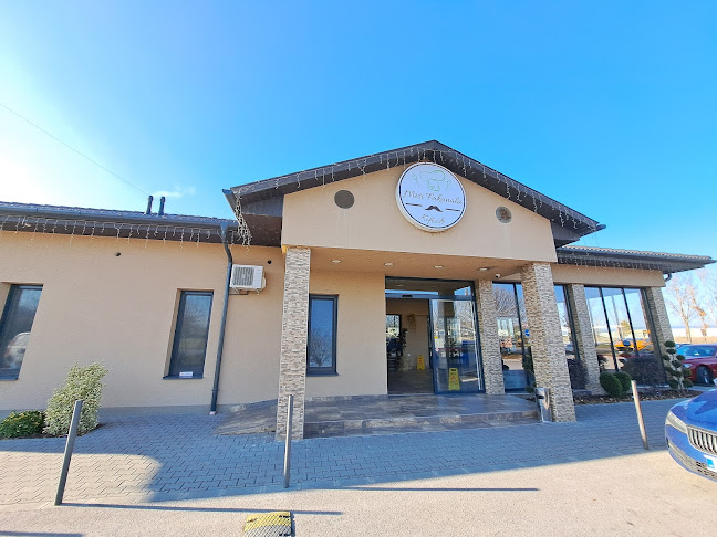 Misi Fakanala Kifőzde - Vendéglátás