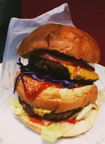 Opinii despre Hami-Gyros Büfé în Üllő - Vendéglátás