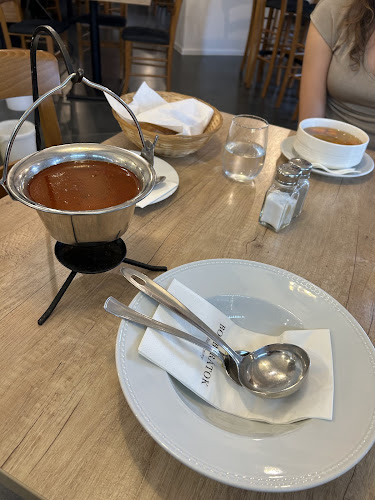 Opinii despre Borbarátok Étterem és Vendégház în Badacsonytomaj - Vendéglátás