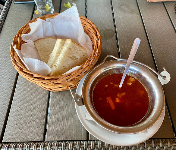 Kisgaras Söröző és Ételbár - Vendéglátás