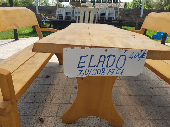 401-es Romkocsma és Kemence Kert - Vendéglátás