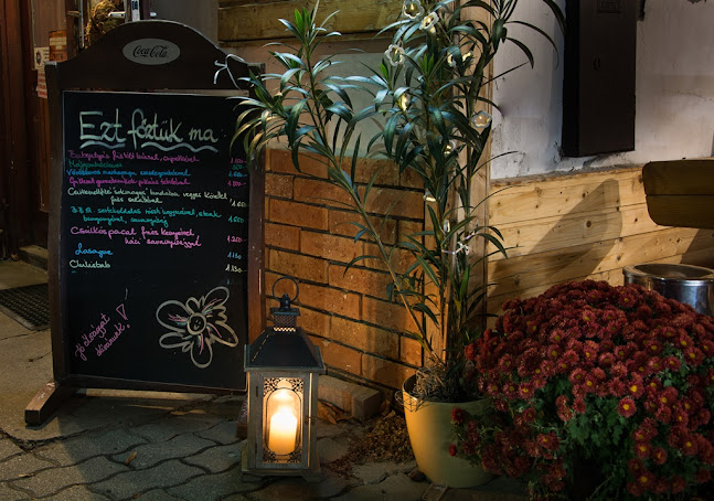 Görbe Tök Falatozó és Kiskocsma - Vendéglátás