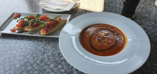 Opinii despre Piazza del Grano în Pécs - Vendéglátás