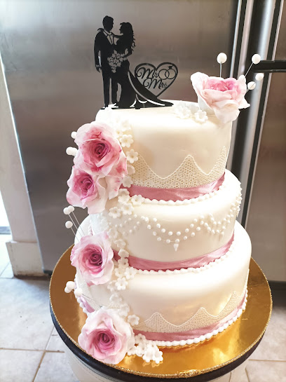 Hajnalka fagyizó és Cukrászda